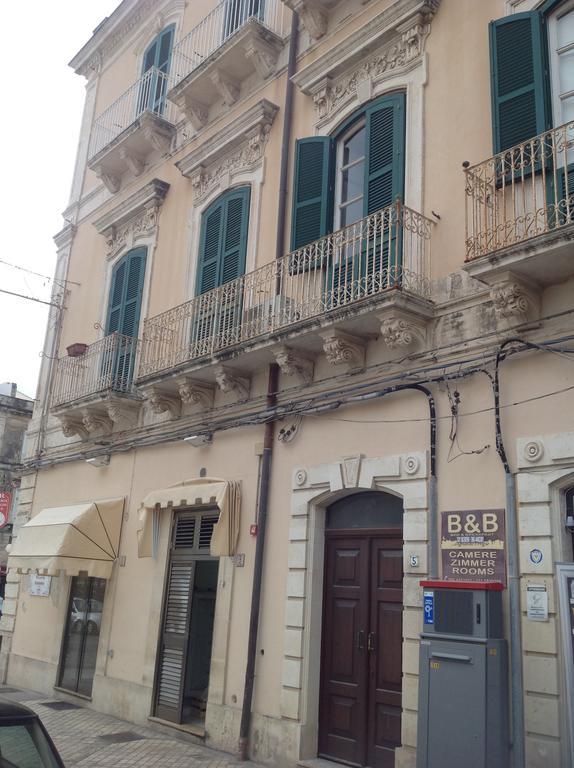 דירות סירקוזה Casa Barone מראה חיצוני תמונה